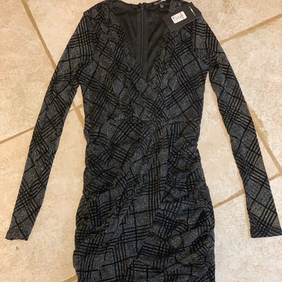 Mini dress - Picture 4 of 4